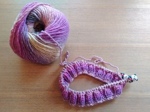 03. Punto tejer paso a paso tutorial conjunto gorro y mitones mujer - Hacer elástico