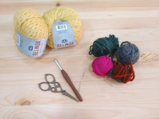 tutorial cómo hacer estrella ganchillo crochet bolsa trizas y trazos materiales
